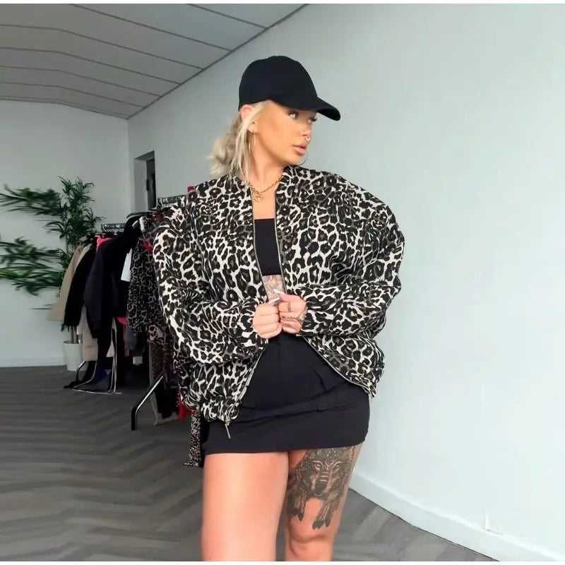 Retro Leopard Print O-Neck Zipper Jacket