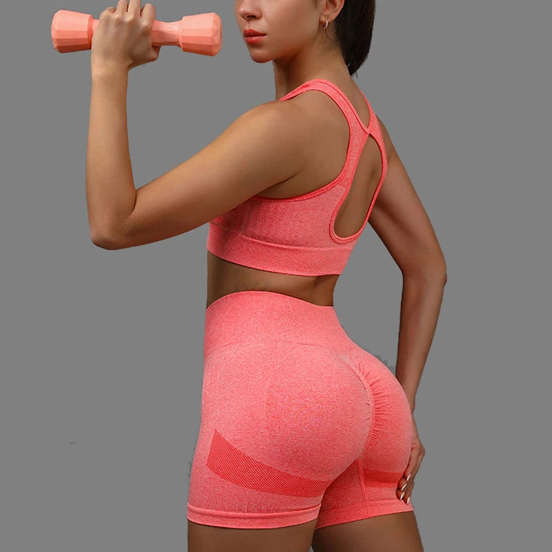 2-Piece Seamless Yoga Set - Hollow Back Sports Bra & Hip-Lifting Shorts