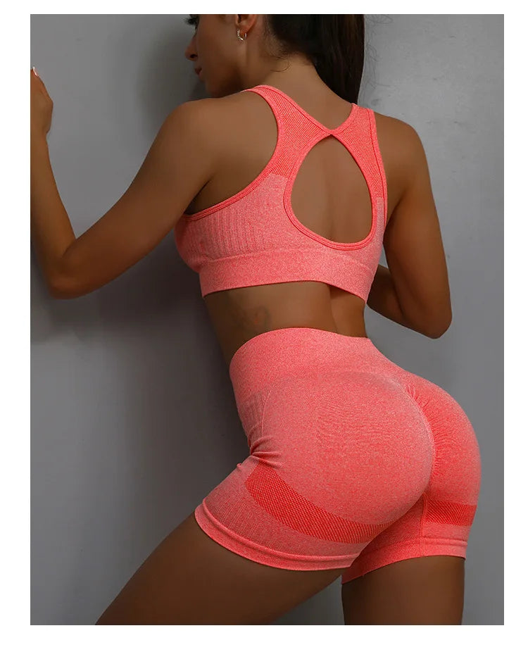 2-Piece Seamless Yoga Set - Hollow Back Sports Bra & Hip-Lifting Shorts