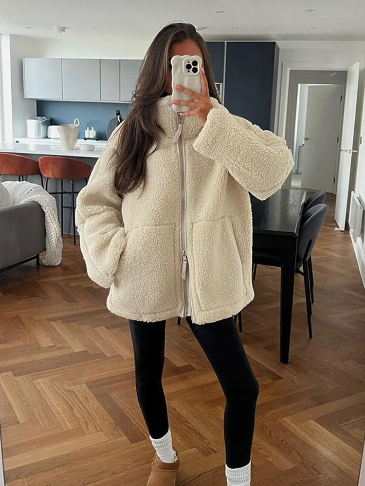 Chic Lamb Fleece Short Jacket