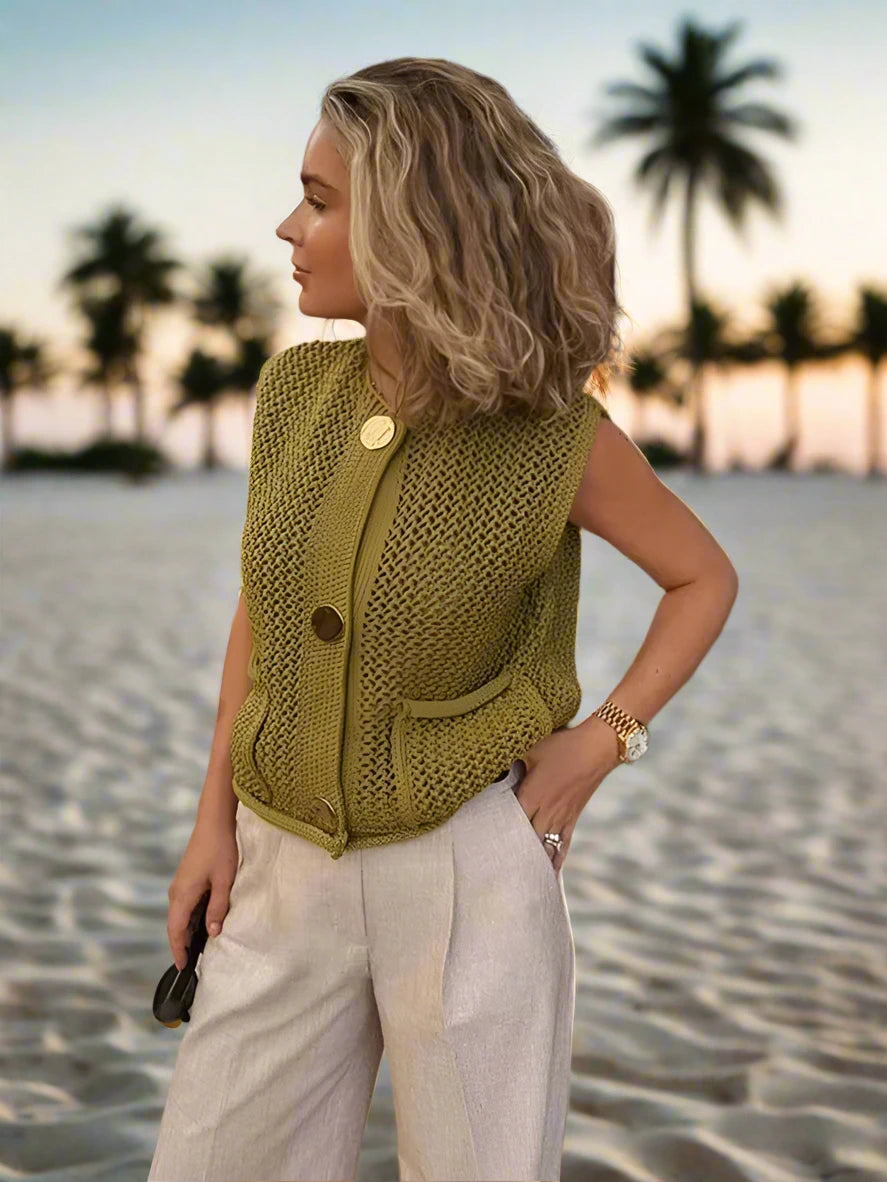 Sleeveless Knitted Vest with Patch Pockets and Buttons