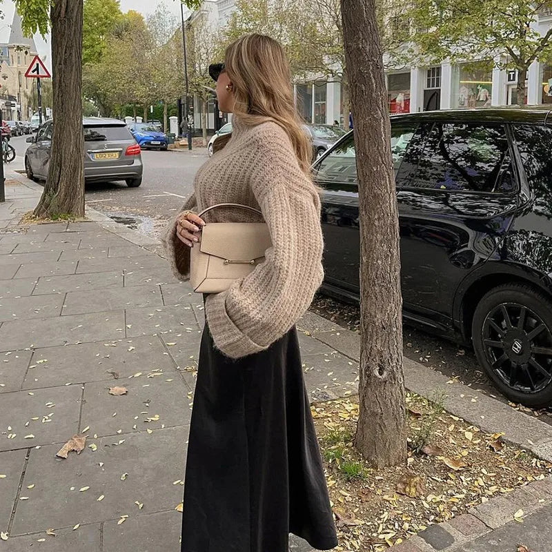 Elegant Soft Knit Half-Neck Pullover